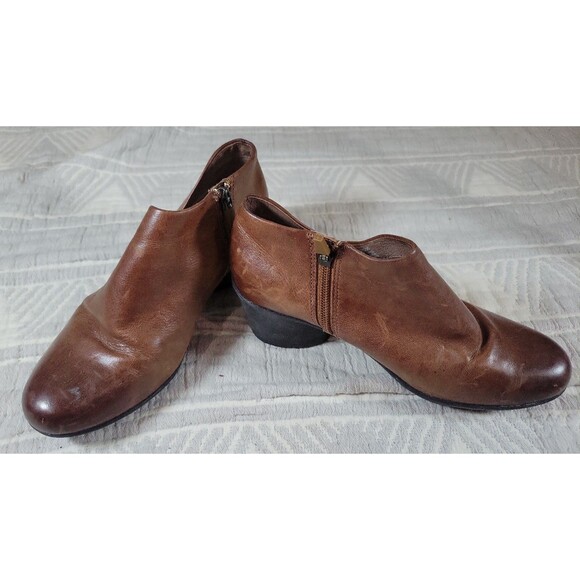 Dansko Brown Leather Ankle Booties Size 37 | Side Zip Comfort Heel Work Shoes - Picture 1 of 6